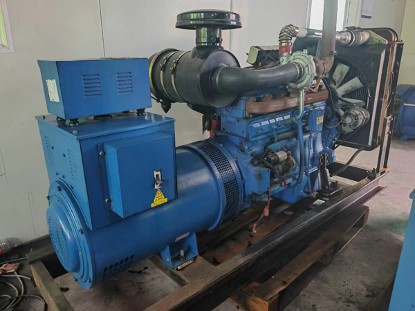 纳雍100kW柴油发电机组使用多级机油有哪些优缺点？